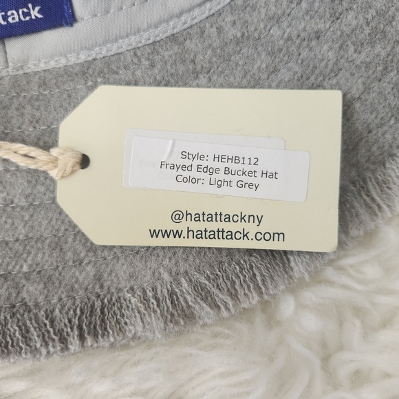 Hat Attack Frayed Edge Bucket Hat. New. Z - Picture 4 of 4